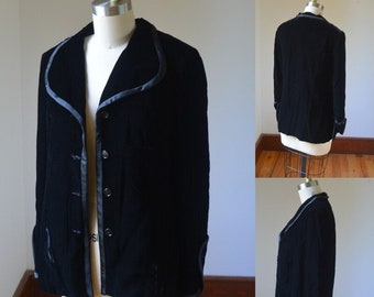 Vintage Black Velvet Lined Blazer Size XS By Joan Leslie, Vintage Black velvet Jacket Size XS