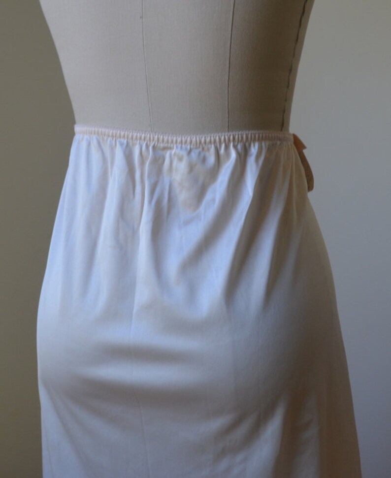 NWT Vintage Beige/Nude/PInk Nylon Skirt Slip Size XXL By Liza Lawrence, New Old Stock Vintage Lace Skirt Slip Size XXL image 5