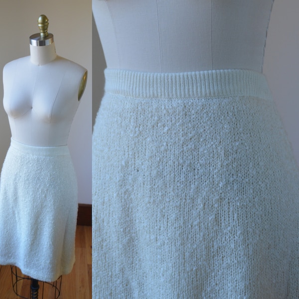 1990's Vintage Beige Textured Short Lined Skirt By Tanner Size 8 Medium, Vintage Above the Knee Beige Textured Skirt Size Medium