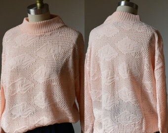 1980's Vintage Peach Slouchy Mockneck Sweater By Jolie New York Size Medium, Vintage Simple Peach/Pink Mockneck Sweater Size Women's Medium