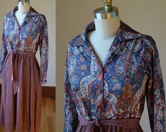 1980's Burgundy Paisley BoHo Blouson Dress With Built in Belt Women's Size 6/8, Vintage Burgundy Dress Women's Size Small With Dress