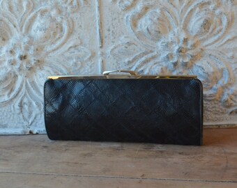 simple black clutch