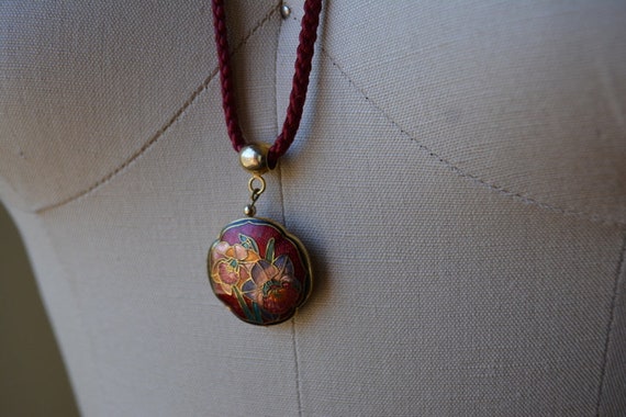 vintage cloisonné enamel necklace - image 4