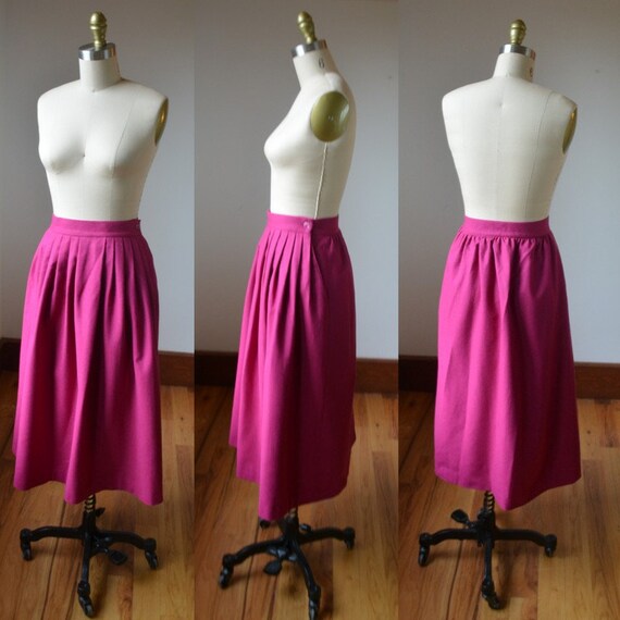 80’s Irish Made Bright Pink Pleated Skirt With Po… - image 1