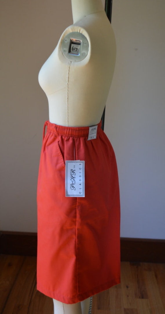 Vintage New Old Stock Red Bermuda/Culotte Red Pul… - image 5