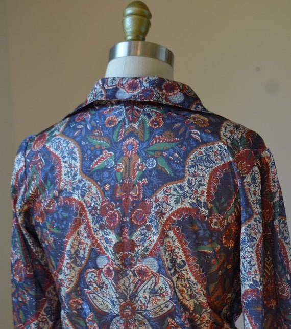 1980's Burgundy Paisley BoHo Blouson Dress With B… - image 10