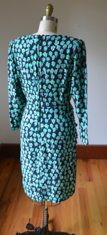 1980's Silk Green Dress By Saks Fifth Avenue France Size Small 6