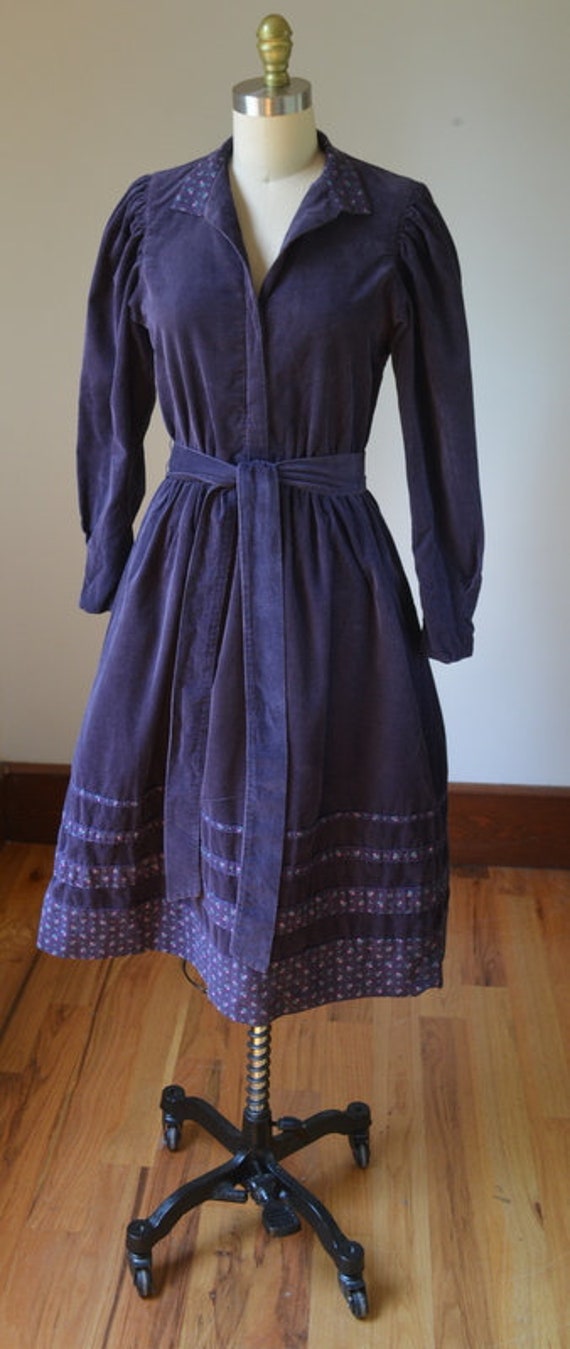 Vintage Deep Purple Corduroy Apron Dress With Poc… - image 2