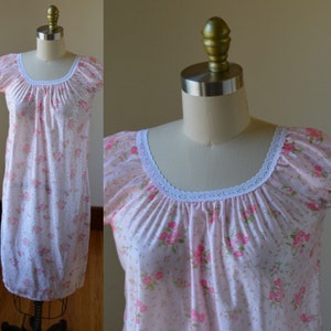 Vintage Short Sleeve Pink Floral Knee length Nightgown Size XXS, Vintage Pink Floral Lace Nightgown Size XXS