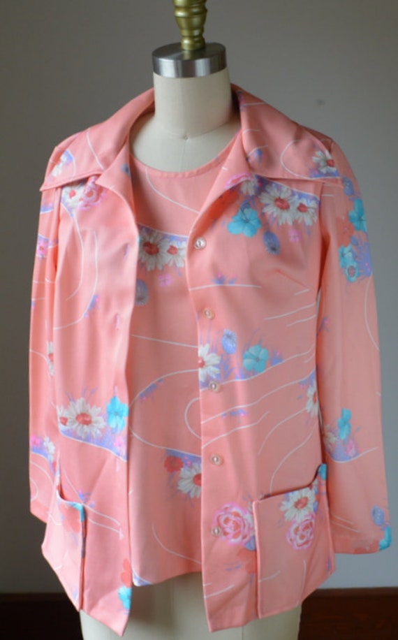 Vintage 70's Two Piece Pink Floral Top And Matchi… - image 3