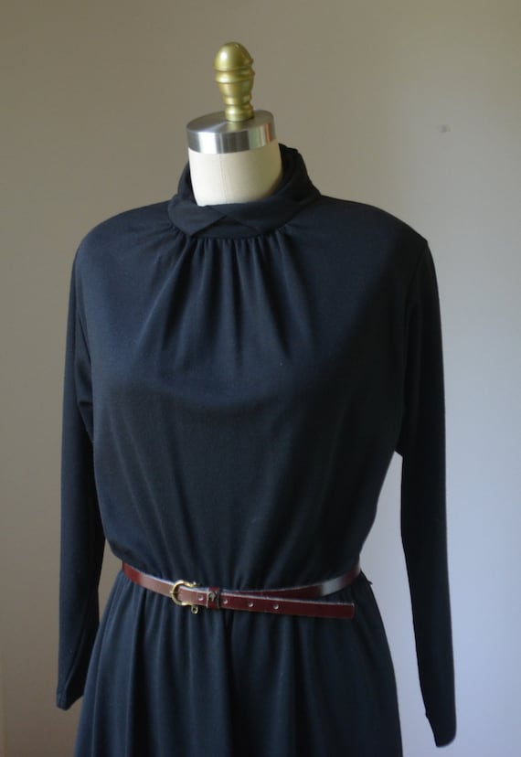 1980's Black Twisted Mockneck Long Sleeve Dress W… - image 2