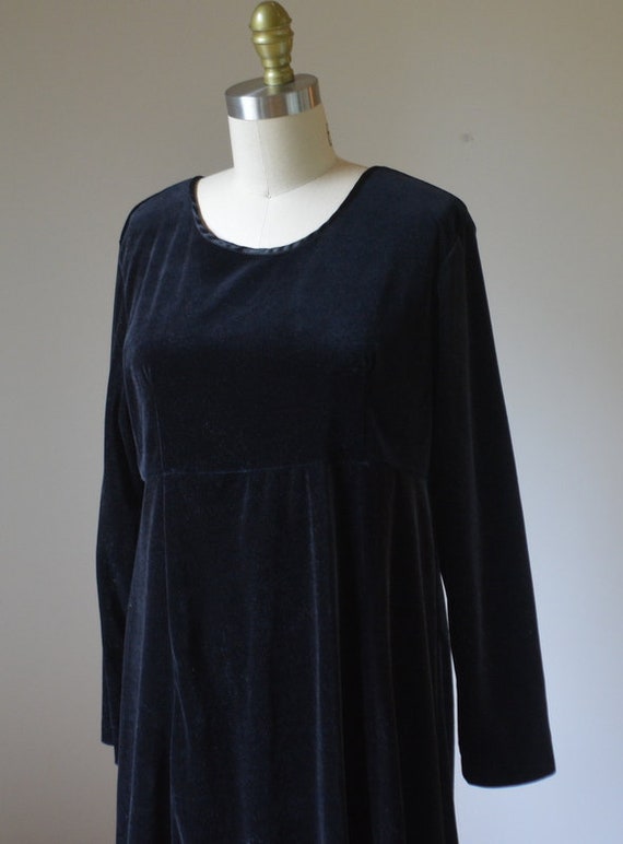 90's Long Sleeve Oversized Black Velvet Dress Siz… - image 3