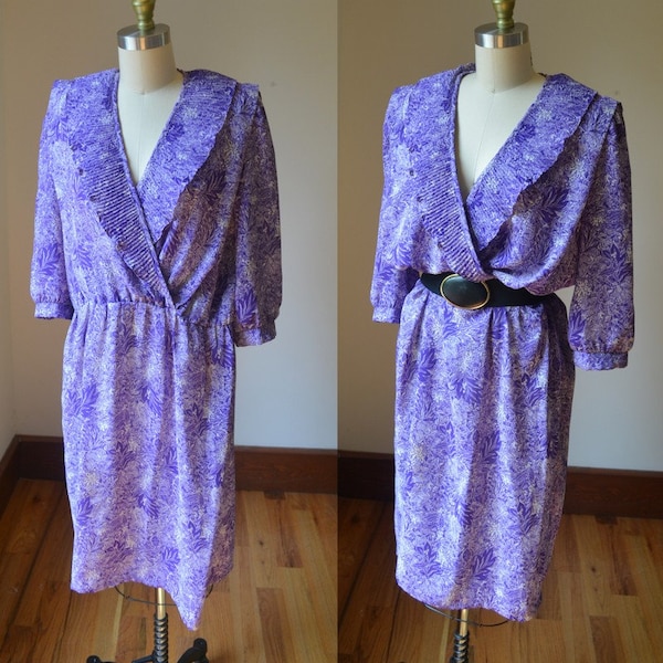 1980's Sheer Purple Dress Size Women's Large, Vintage Light Weight Cinched Waist Purple See Through Dress Women's Size 14 By New Raves