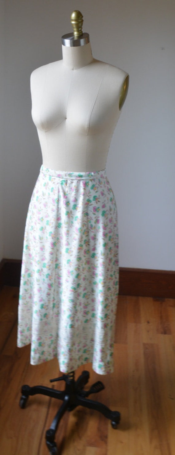 1980's Light Weight Handmade Floral SKirt women's… - image 3