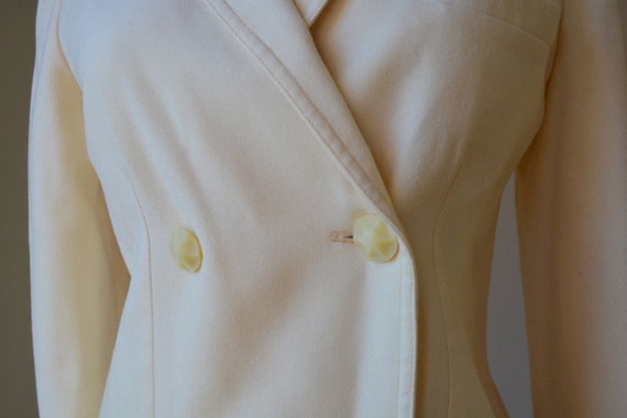 1980's Cropped Fitted Ivory/off white Basic Essen… - image 5