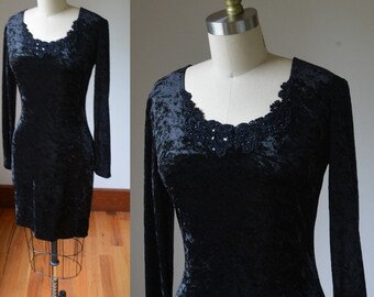 1990's Short Black Velvet Long Sleeve Fitted Dress With Neck Line Bead Work By All That Jazz Size 4/6