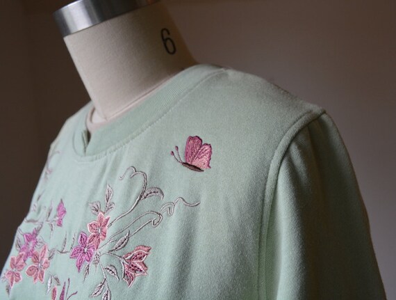 90's Vintage Lime Green Embroidered Sweatshirt Si… - image 8