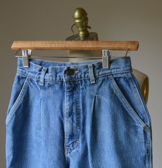 80’s High Waist Pleated Denim Jeans By Lee Waist … - image 4