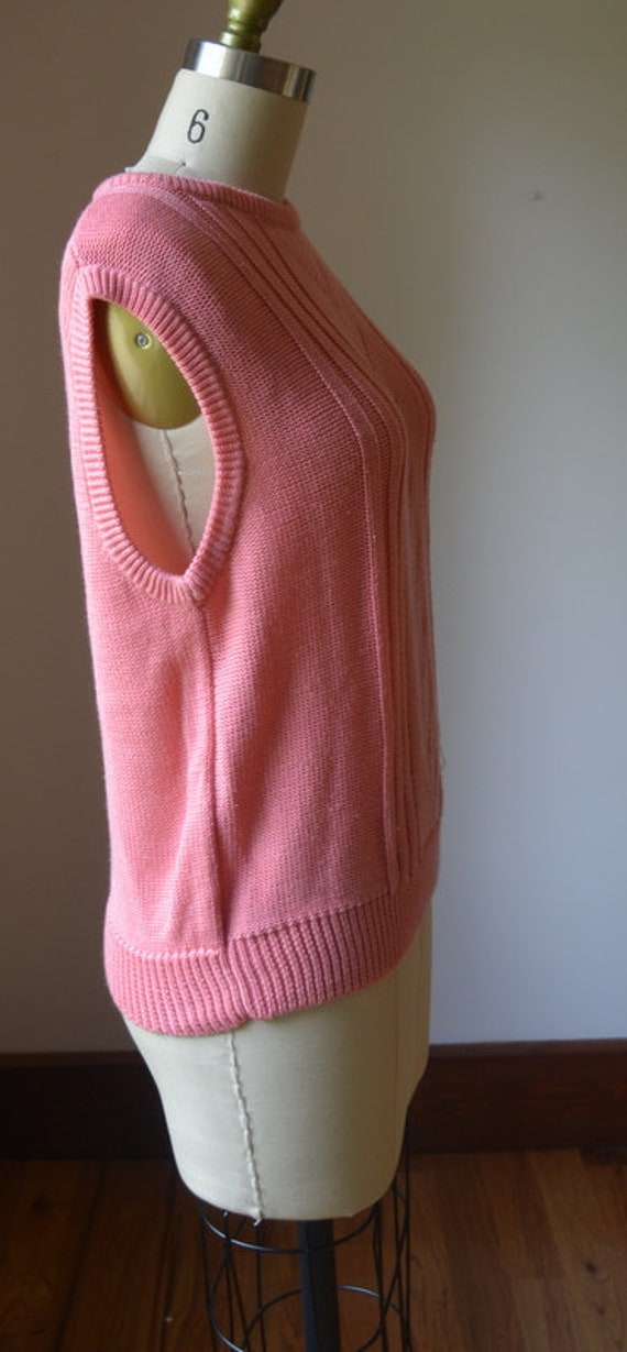 1980's Vintage Pink Sleeveless Sweater By Attitud… - image 6