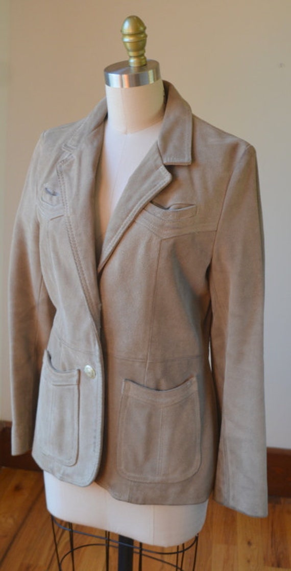 1980's Beautiful Vintage Suede Jacket Size XS - image 2