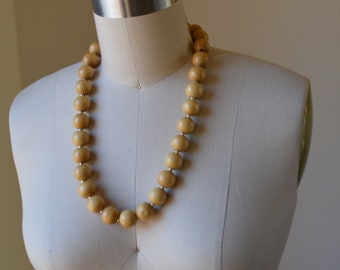 Vintage Wood Pearl Costume Jewelry Necklace