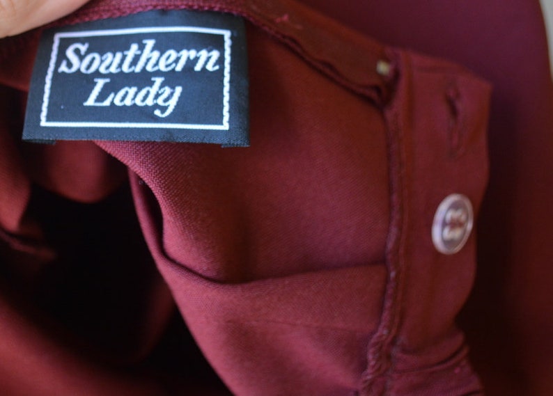 Vintage Wine Colored Simple Straight Skirt Small 6 80\u2019s Vintage Burgundy Straight Simple Essential Skirt By Southern Lady Size Women/'s 6