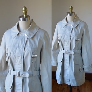 1980&#39;s Khaki Tan Trench Coat With Waist Tie Women&#39;s Size Small 6, Ivory/Cream Trench Coat With Waist Tie Size Small By British Mist
