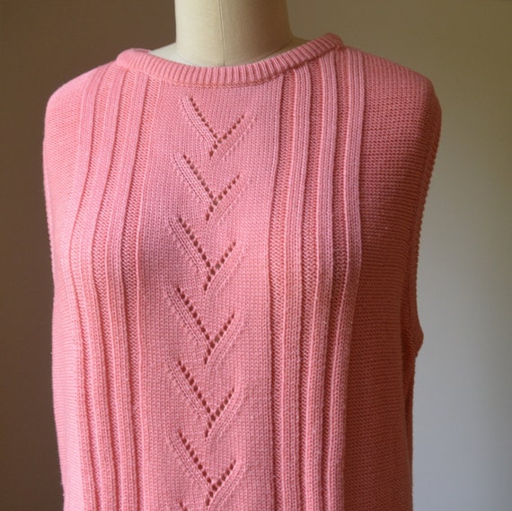 1980's Vintage Pink Sleeveless Sweater By Attitud… - image 5