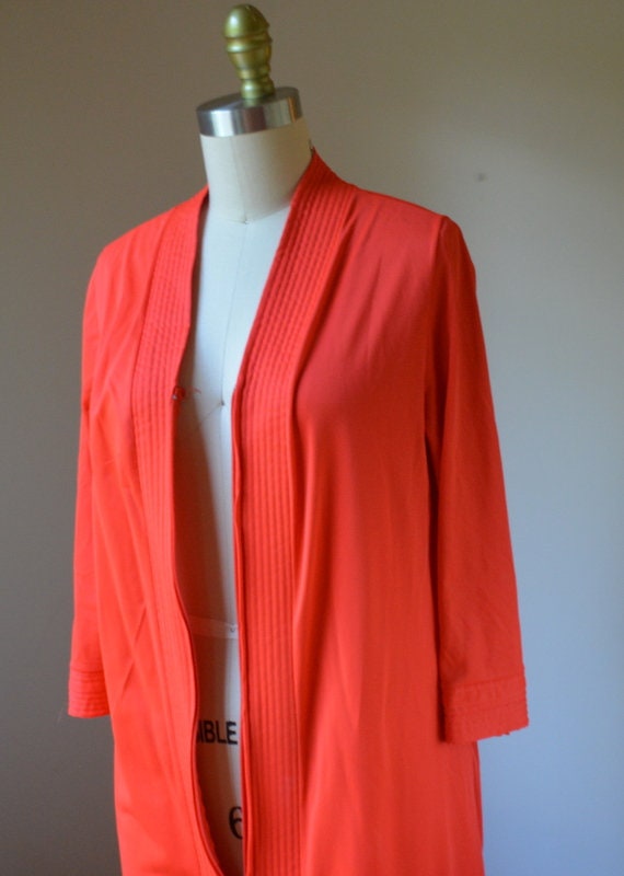 1980's Vintage Red Long Sleeve Full Zip Robe Size… - image 9