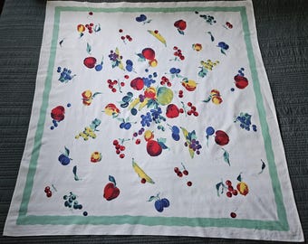 Precioso mantel antiguo vintage de los años 40, resistente al color, con diseño de frutas.