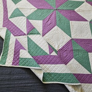 Vintage 30's Broken Star Antique Quilt, with Dense Hand Quilting