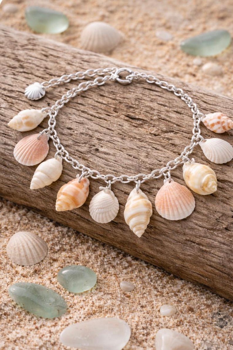 Diamond drill bits to make shell art and shell jewelry