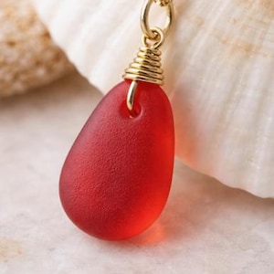 Sea glass drill bits for making jewelry.  Drill sea glass and shells.  Make necklace pendants.  Fits your Dremel tool.