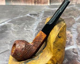 Pipa de brezo Bulldog con acabado arenado de Palace Pipes