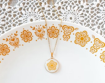 Corelle Flower Necklace | Butterfly Gold Necklace | Golden Butterfly Necklace | Broken China Pendant | Corelle Golden Butterfly