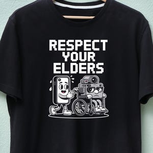 Respektera dina äldre PNG SVG, rolig kameratelefonmeme-design, retroteknisk humorkonst