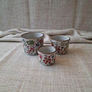 Set of Tiny Floral Pots