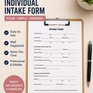 Pode incluir: Um formulário de admissão individual profissional impresso em papel branco, fixado numa prancheta castanha com um clipe de metal preto. O documento inclui campos para o nome do cliente, data de nascimento, morada e contactos de emergência.