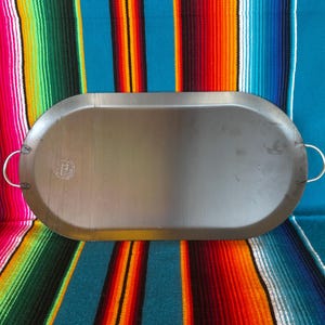Comal de Lamina Mexicano, Comal para las Tortillas Hechas a Mano, Bare Carbon Steel Material, Oval Shape Tortilla Comal, Double Burner Stove