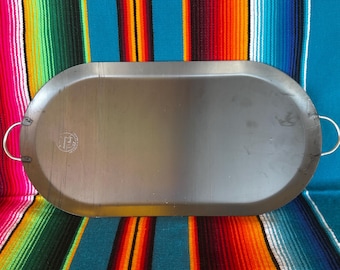 Comal de Lamina Mexicano, Comal para las Tortillas Hechas a Mano, Bare Carbon Steel Material, Oval Shape Tortilla Comal, Double Burner Stove