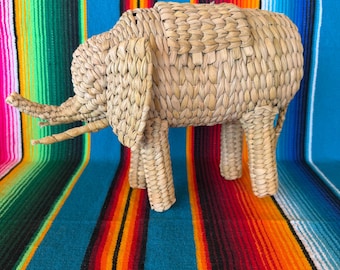 Bolso de mano de palma tejido a mano con forma de elefante, compartimento oculto, pieza para mesa de centro, elefante africano de cuernos de toro, Elephante de Palma Mexicana