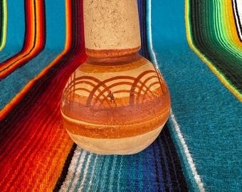 Small Terracotta Clay Water Holder, Made in Mexico, Botellón de Barro con vaso! Handpainted Item, Keep Water Cold for Hours, Handpainted