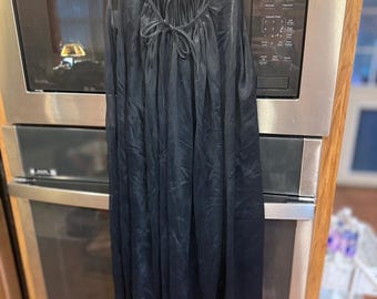 Vintage zwarte mouwloze nachtjapon