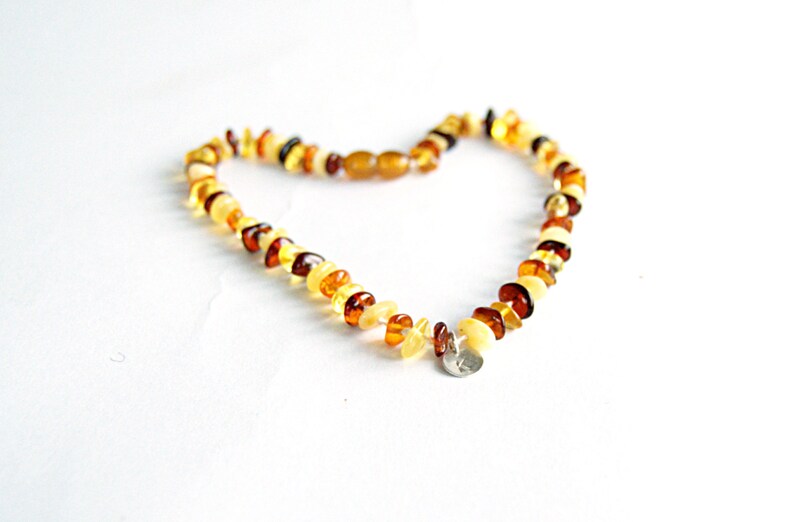 organic amber teething necklace