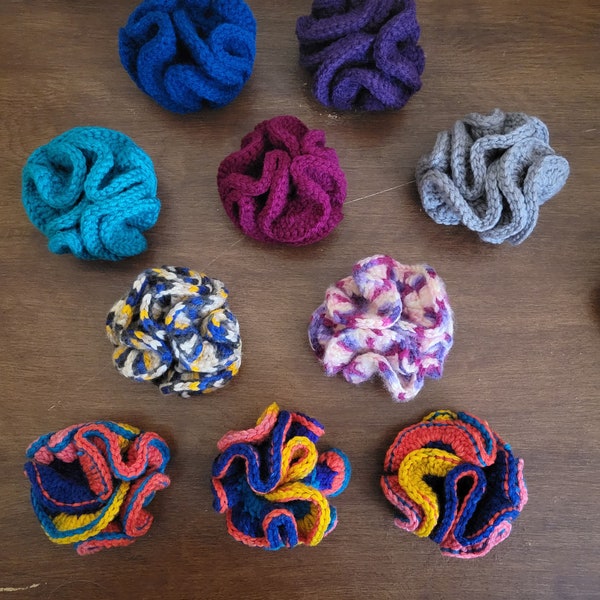 Crochet Fidget toy - large size - mobius infinity loop