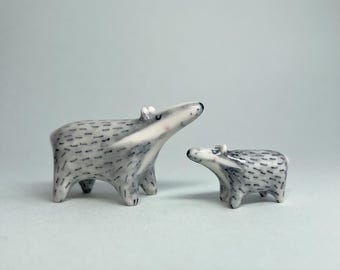 Ceramic badger & baby badger ring holder totem