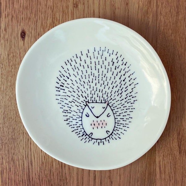 Ceramic curled up hedgehog ceramic trinket dish -