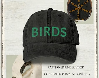 Gorra de mujer EAGLES - Diseño bajo la visera - Orificio para coleta (bordada)