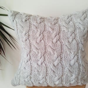 PDF KNITTING PATTERN, Cable knit aran pillow cushion cover Wavy cables, 18'' x 18'', button image 3