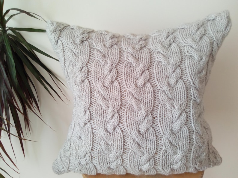 PDF KNITTING PATTERN, Cable knit aran pillow cushion cover Wavy cables, 18'' x 18'', button image 3